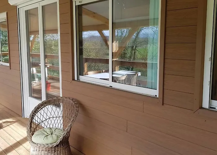 Avec Terrasse Face Aux Pyrenees Dağ evi