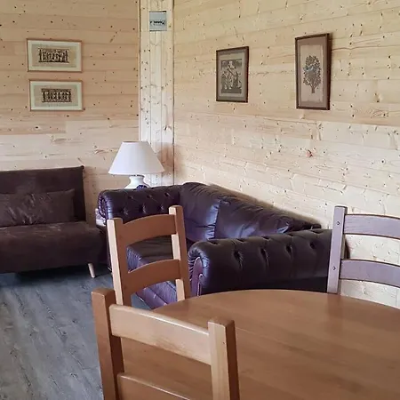 Alpstuga Avec Terrasse Face Aux Pyrenees *